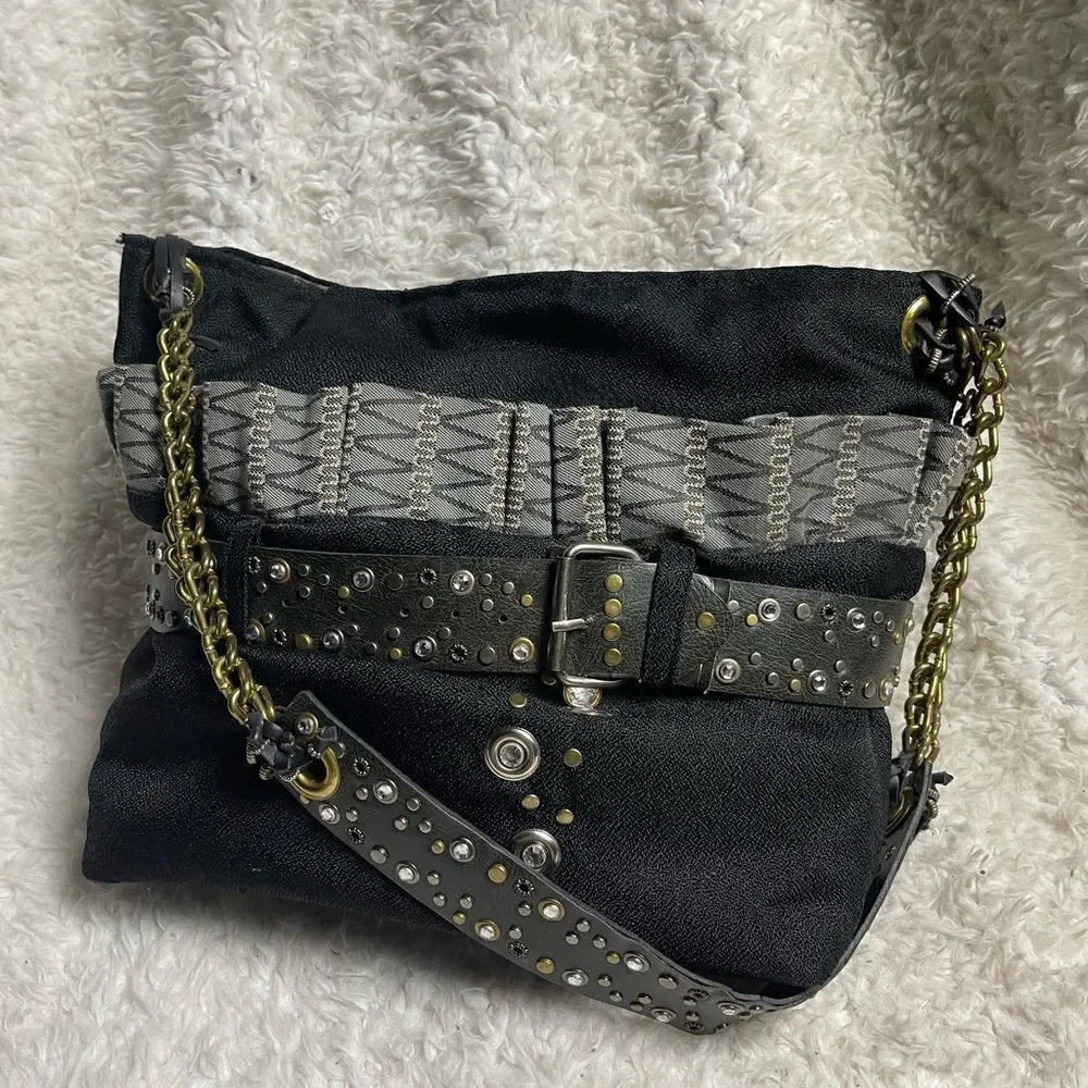 Black Fabrics Bohemian medium shoulder bag black studs belt accent chain strap